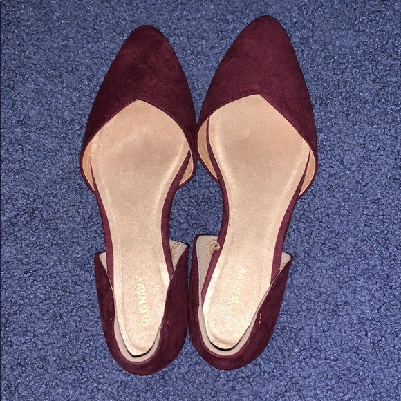 Old Navy Shoes - Brand new maroon Old Navy flats